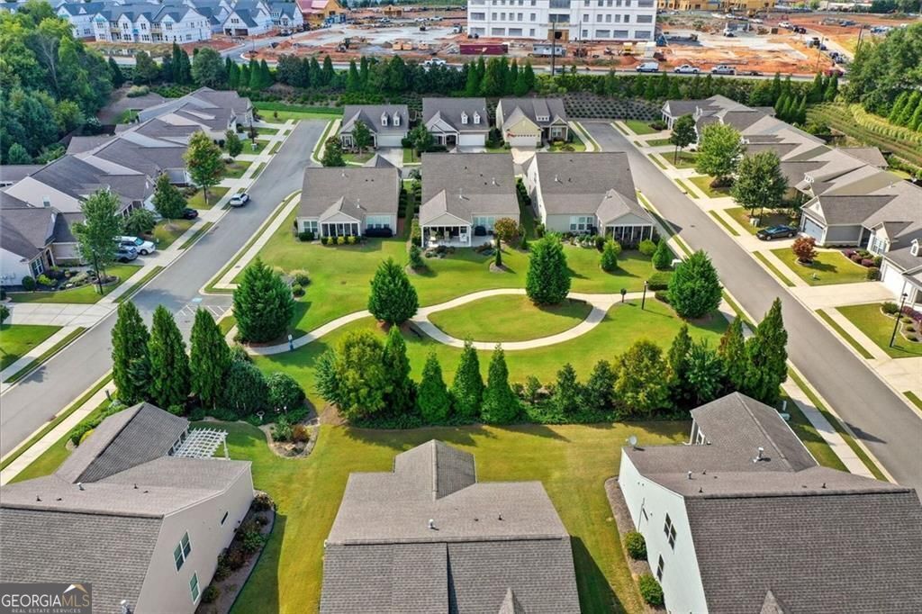 WOODHAVEN COURT - Residential