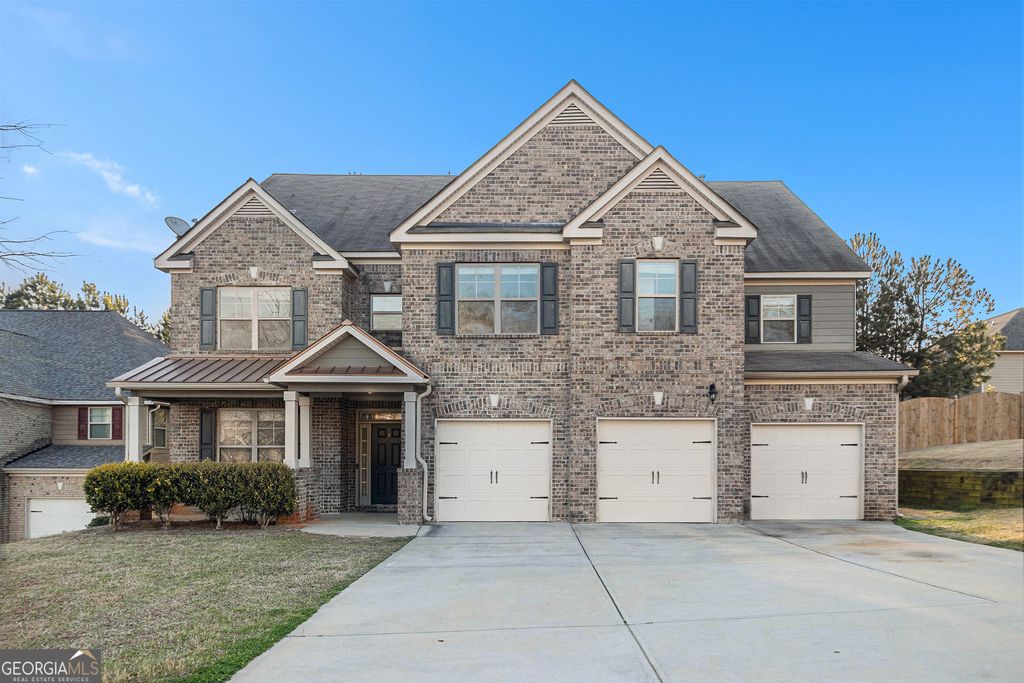 Photo of 7691 Brazos Trail, Fairburn, GA 30213 (MLS # 10659730)