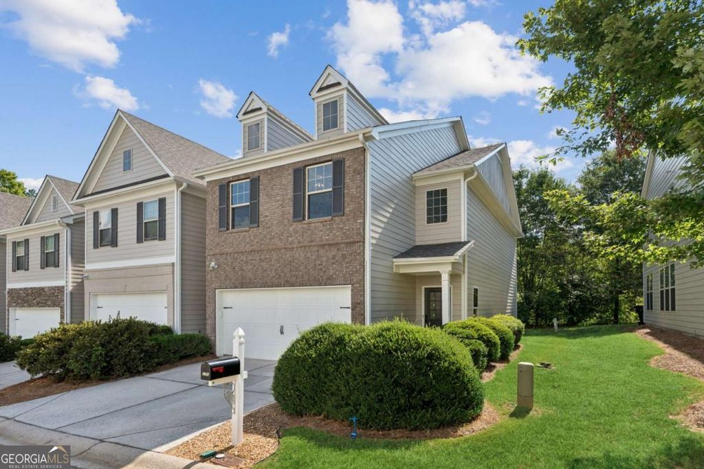 Photo of 5780 Vinyard Lane, Cumming, GA 30041 (MLS # 10661956)