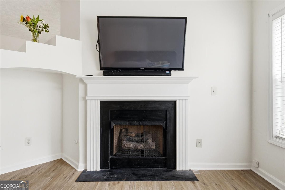 4379 Orchard Park Ct