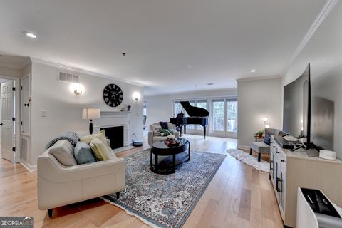 3201 Lenox RD NE APT 13 Atlanta GA 30324