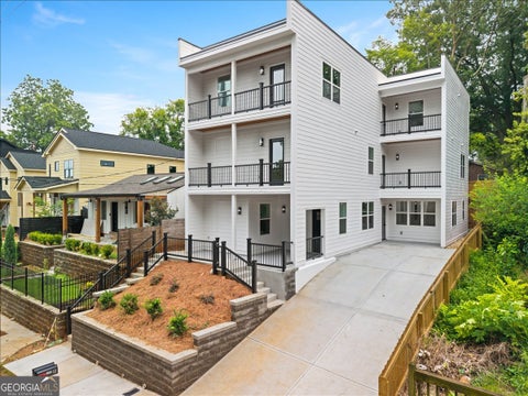 Photo of 242 Ormond Street SW, Atlanta, GA 30315 (MLS # 10817041)