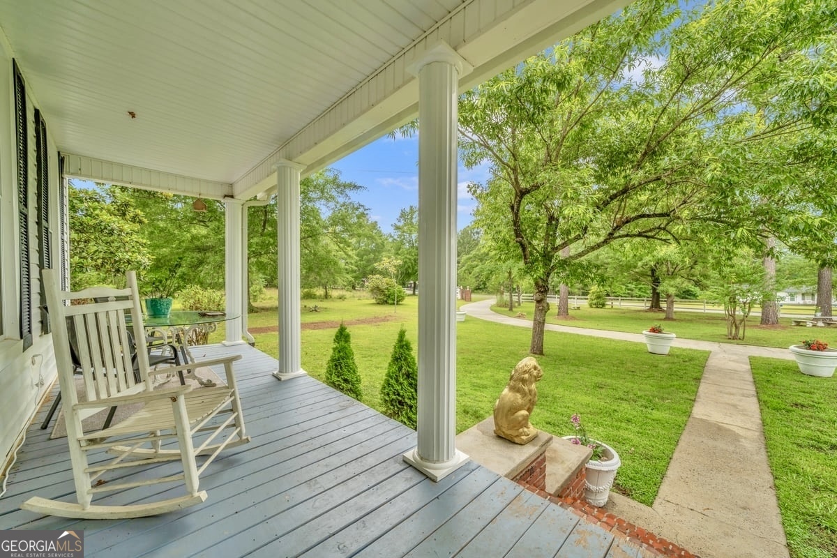 556 Old Monticello RD NW