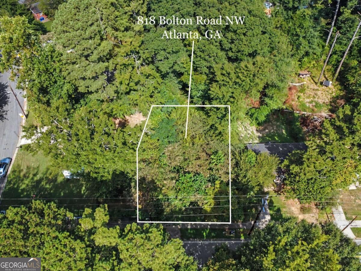 818 Bolton RD NW