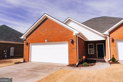 Photo of 106 Kensington Drive SE, Calhoun, GA 30701 (MLS # 10538347)