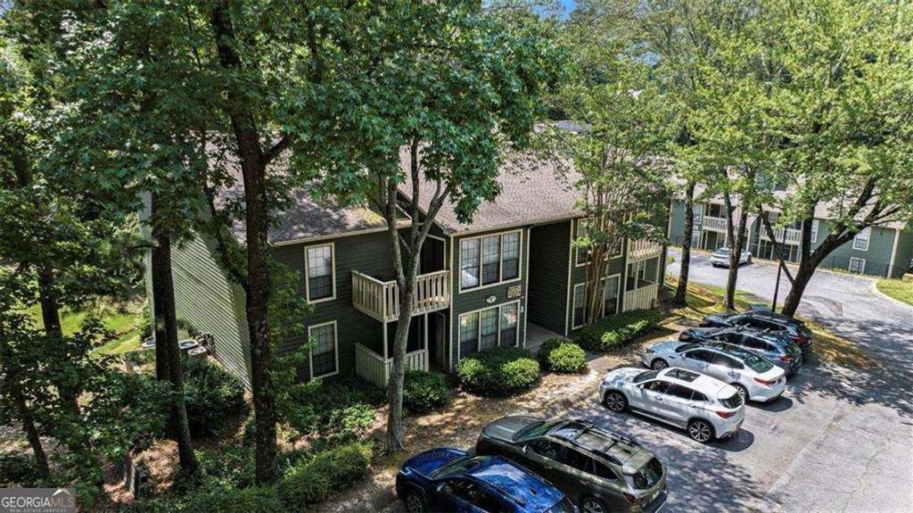 Photo of 4556 Vinings Central Trace #67, Atlanta, GA 30339 (MLS # 10624589)