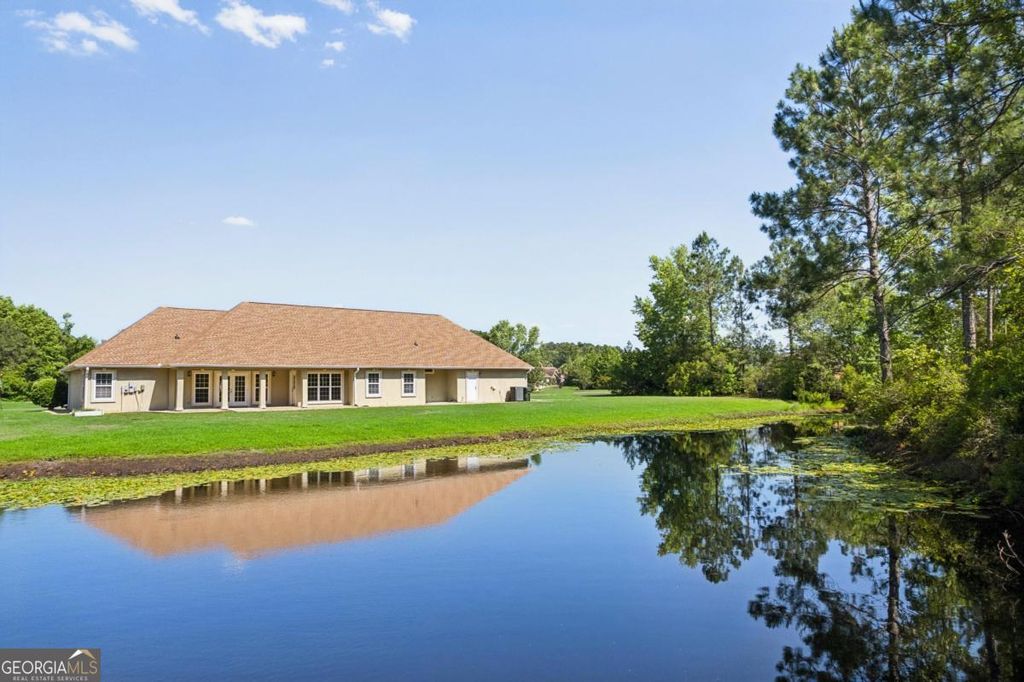 Photo of 190 Lakes Drive, Brunswick, GA 31523 (MLS # 10767919)