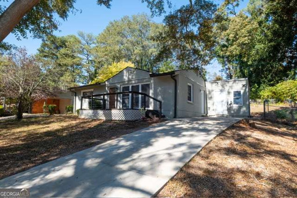 Photo of 3442 Longleaf Drive, Decatur, GA 30032 (MLS # 10689920)