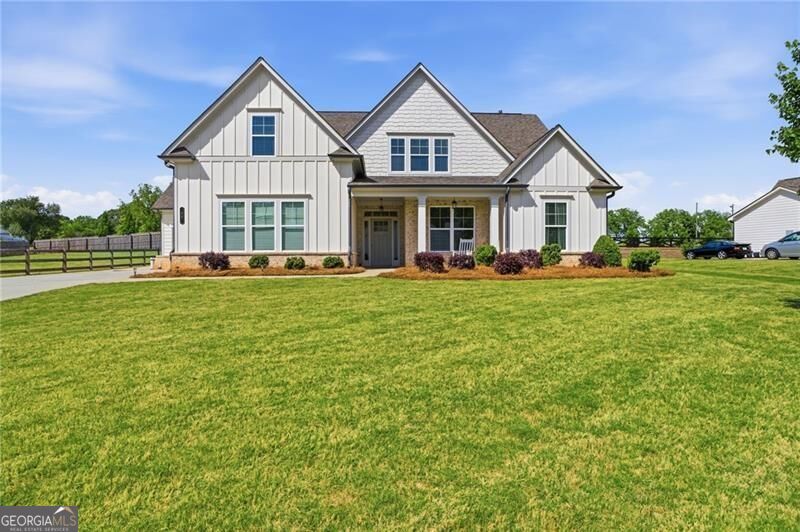 Photo of 77 Wallace Drive, Winder, GA 30680 (MLS # 10841609)