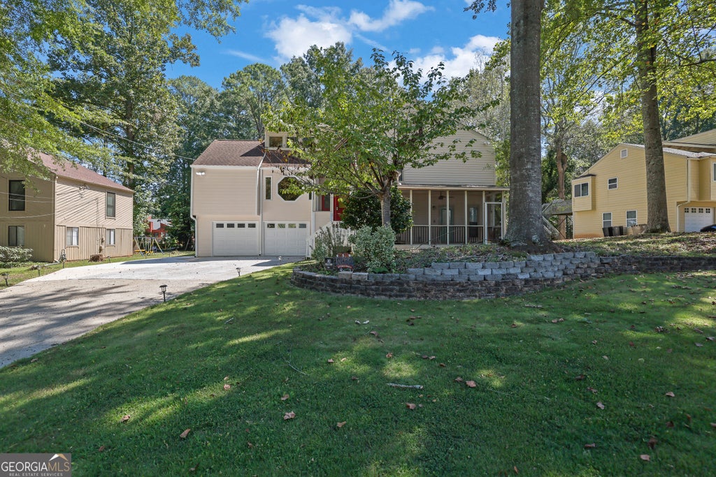 Photo of 3956 Viewpoint Court, Marietta, GA 30066 (MLS # 10849530)
