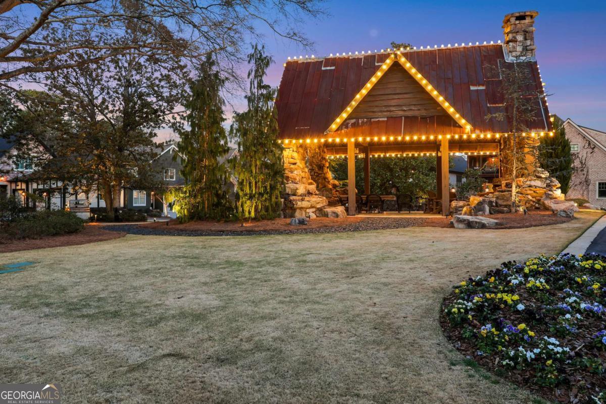 The Oaks at Mill Pond - Residential