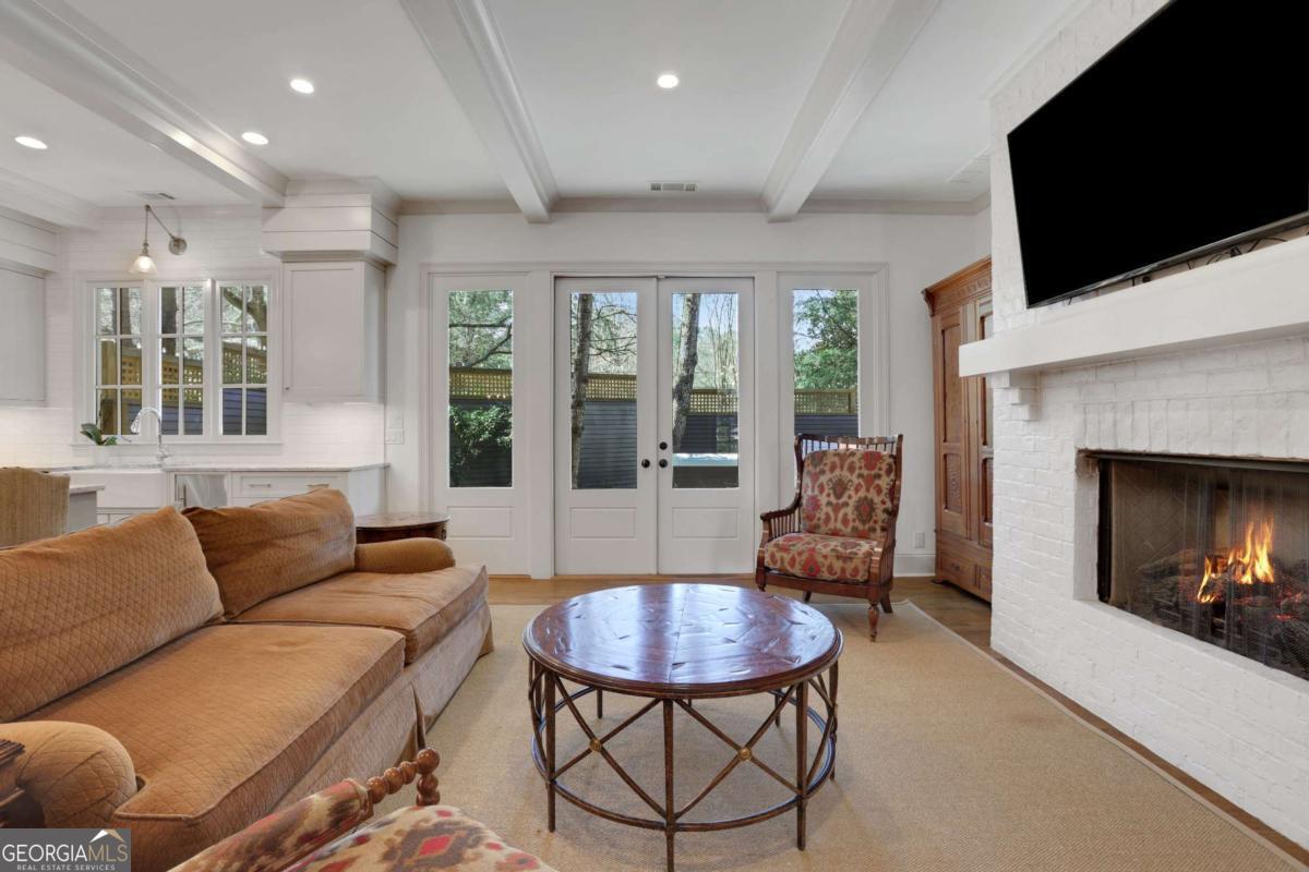 The Oaks at Mill Pond - Residential