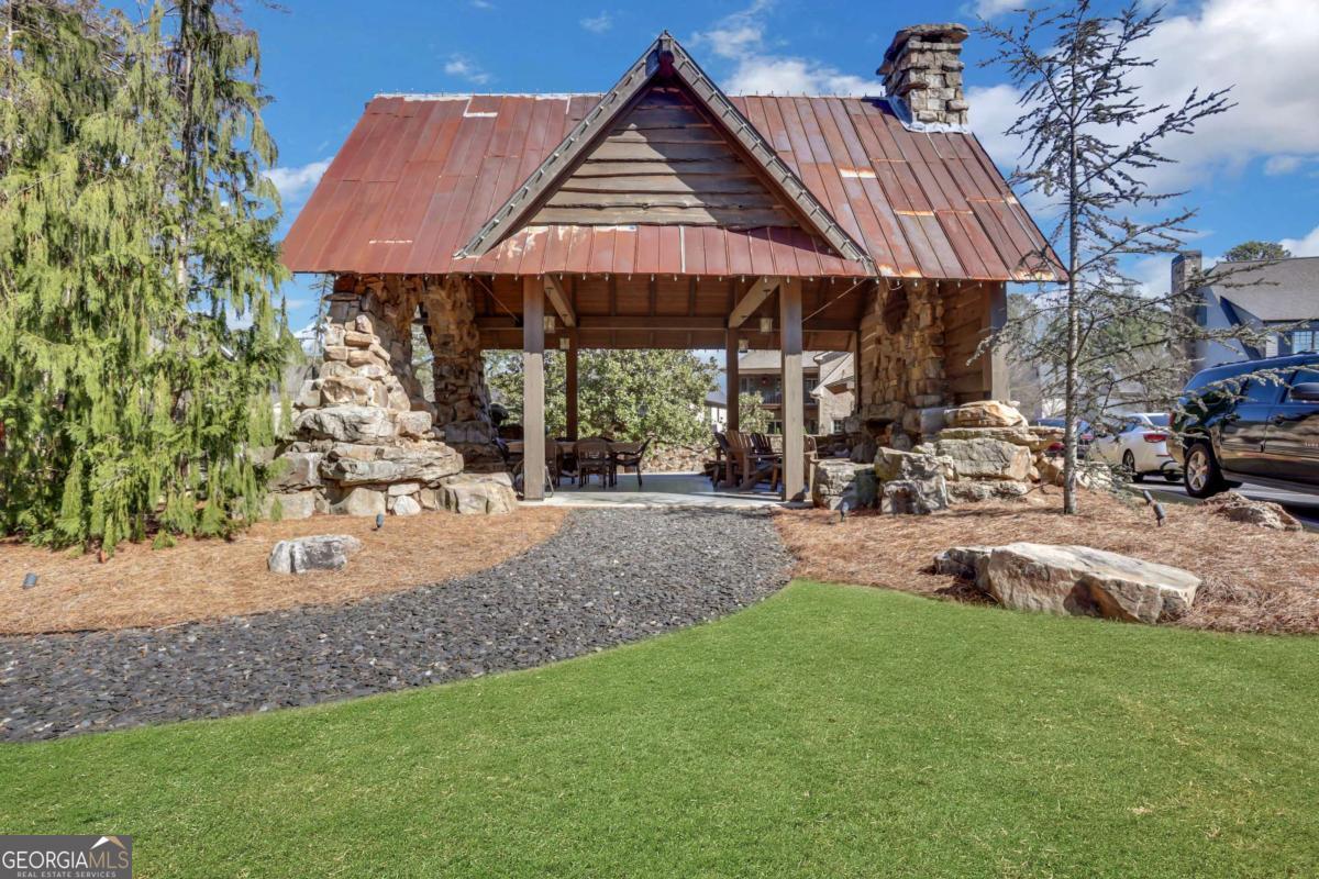 The Oaks at Mill Pond - Residential