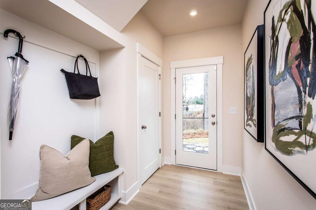 Photo of 386 Sunset Hollow Street #01, Sugar Hill, GA 30518 (MLS # 10682922)