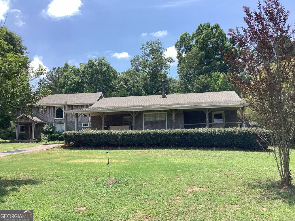 Photo of 220 Ennis Road, Barnesville, GA 30204 (MLS # 10782949)