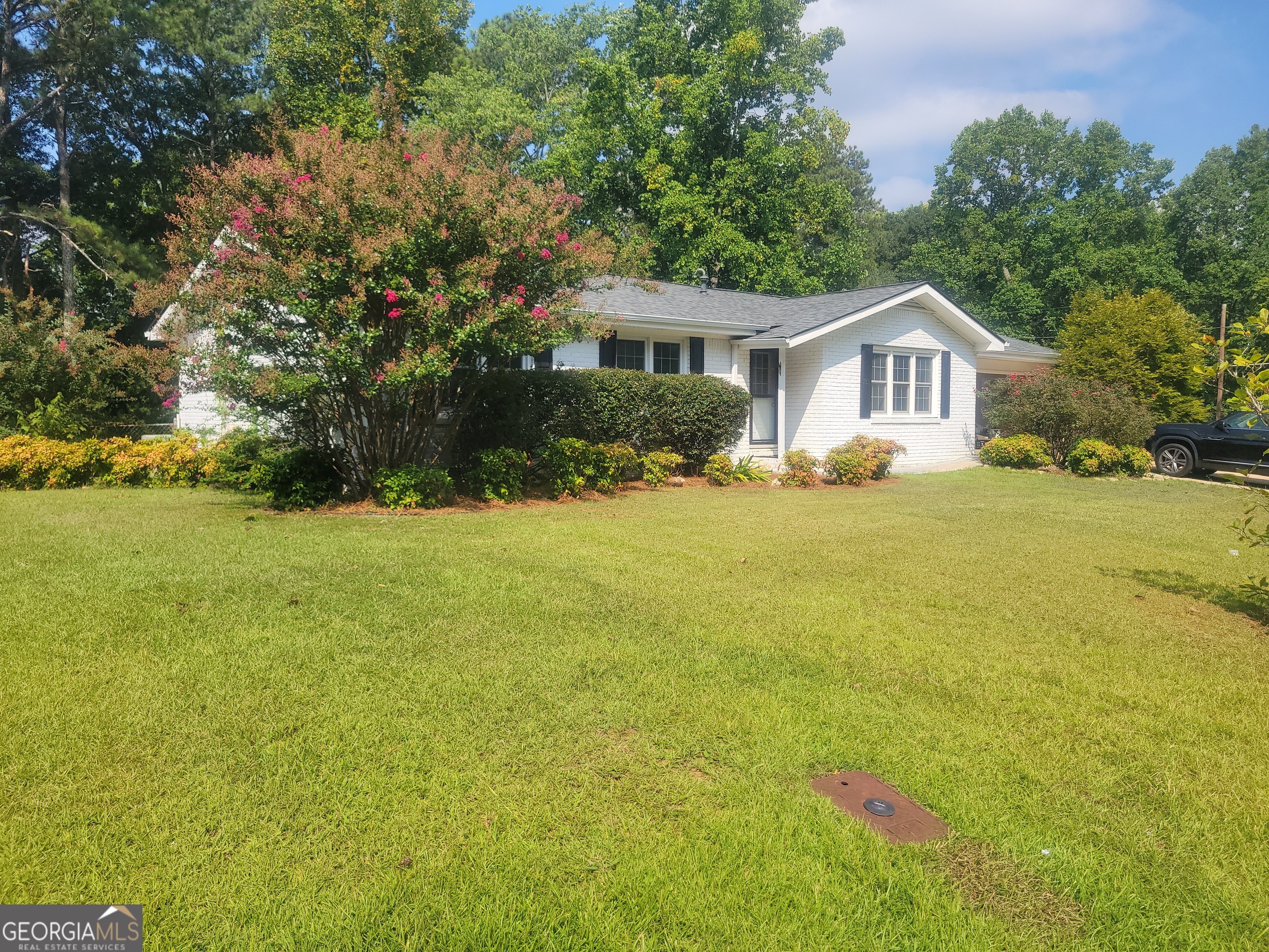 Photo 5 of 30 of 2468 Bobo RD house