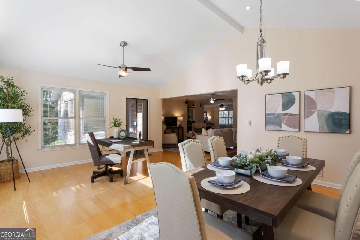 Smyrna, Georgia 30080, United States, 3 Bedrooms Bedrooms, ,3 BathroomsBathrooms,Residential,Pending,38549