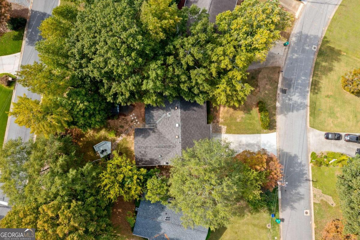 Smyrna, Georgia 30080, United States, 3 Bedrooms Bedrooms, ,3 BathroomsBathrooms,Residential,Pending,38549