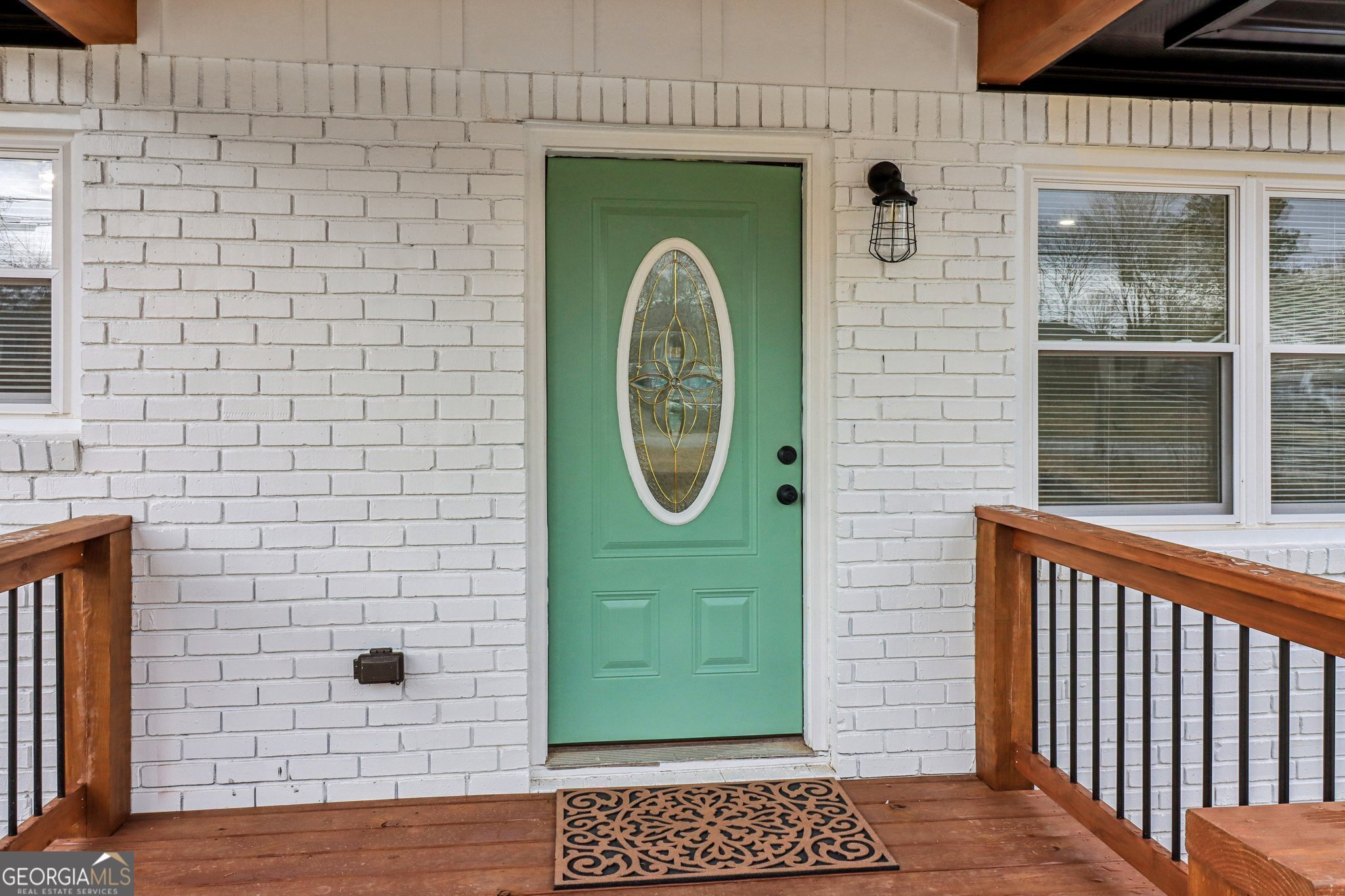 5901 Miller RD