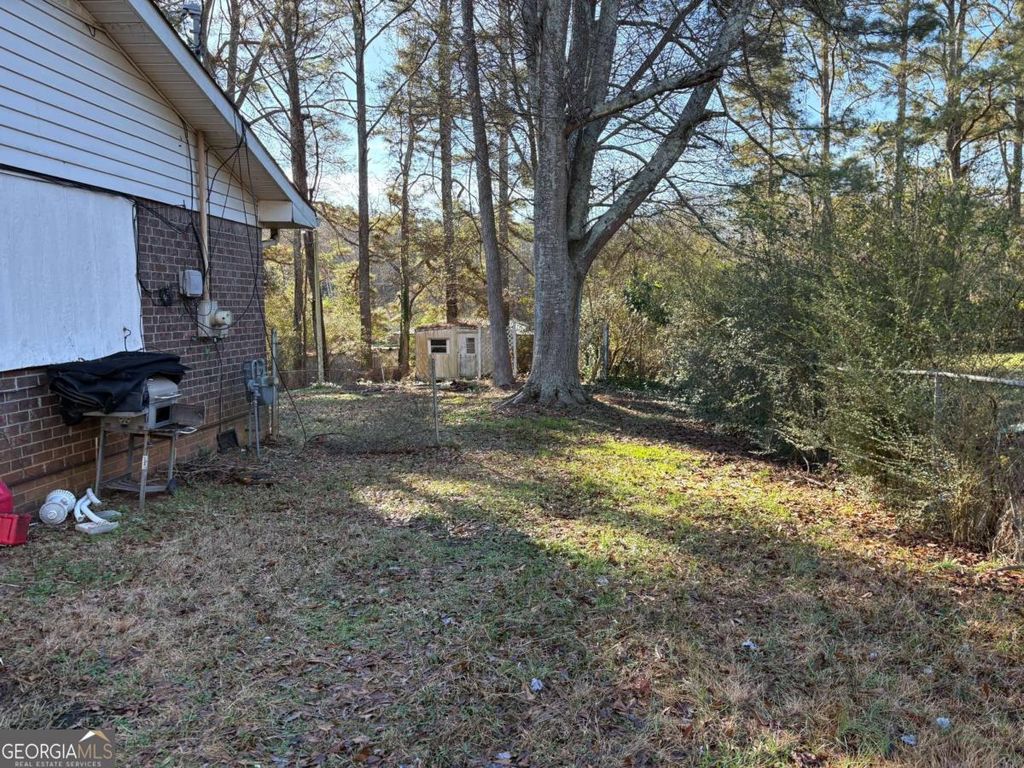 Photo of 70 Henson Circle, Carrollton, GA 30117 (MLS # 10670749)