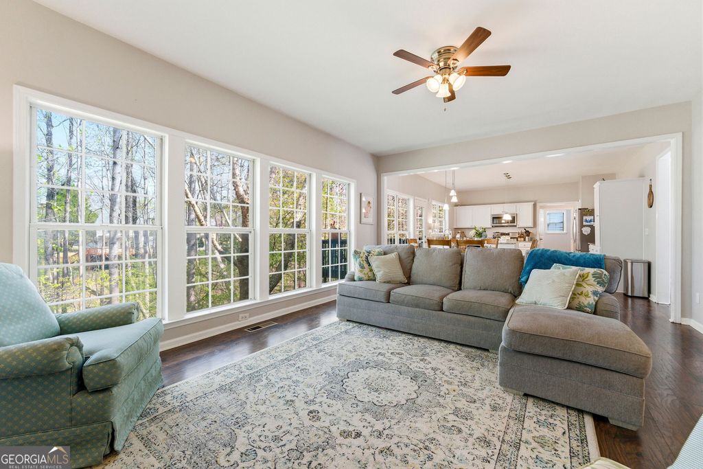 Photo of 2730 Spindletop Lane NW, Kennesaw, GA 30144 (MLS # 10724314)