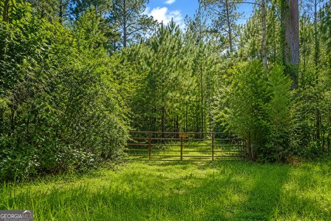 Photo of 170 Riverbrook Terrance Rd, Covington, GA 30253 (MLS # 10790258)