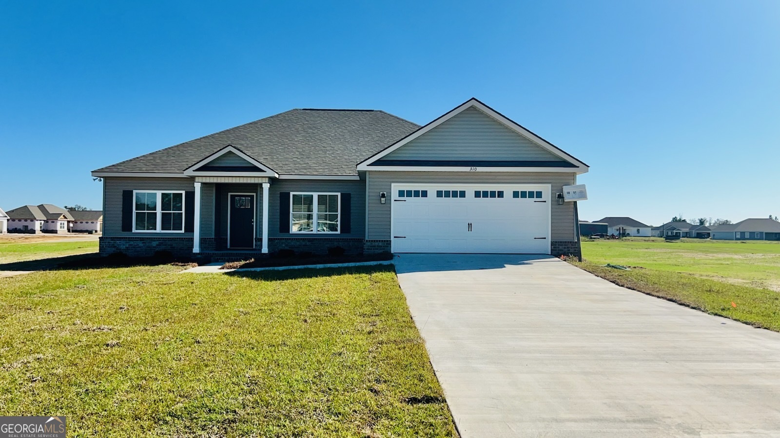 310 Parkersburg LN 50