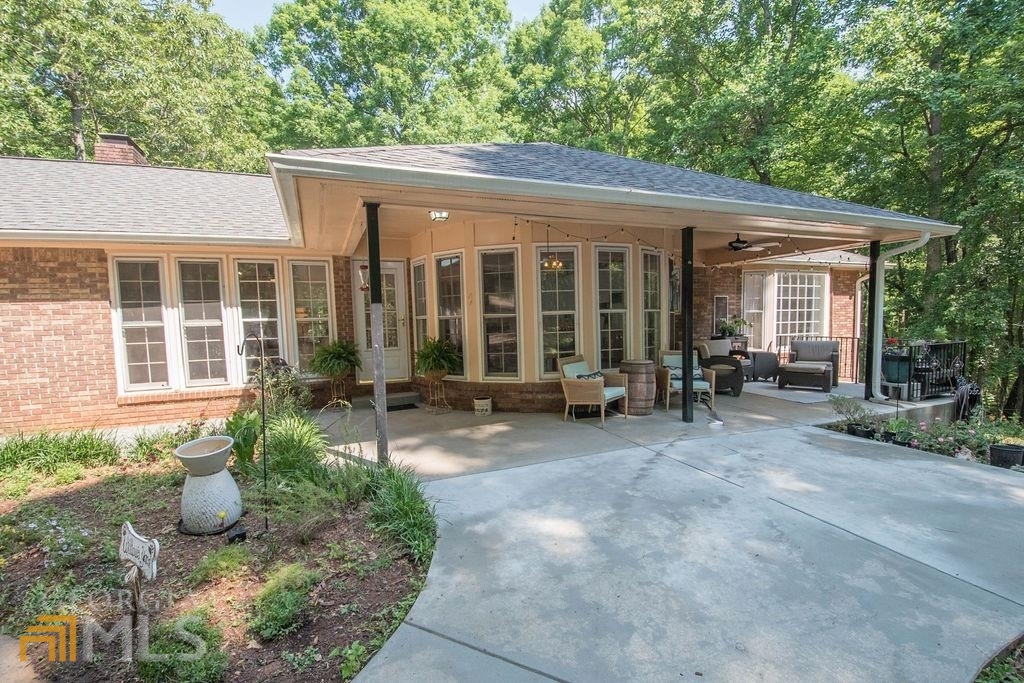 250 Ebenezer RD