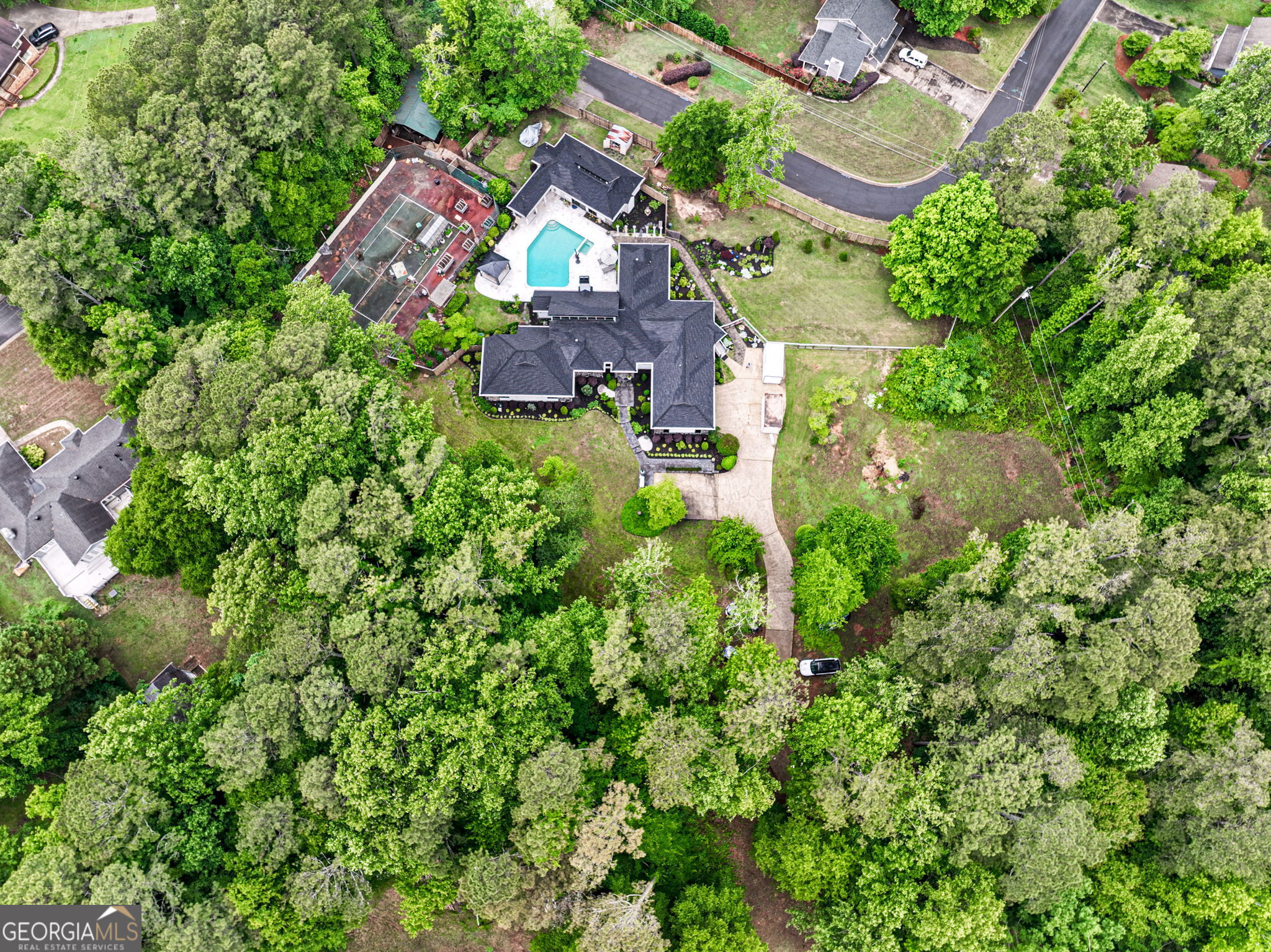 3325 Trickum RD NE