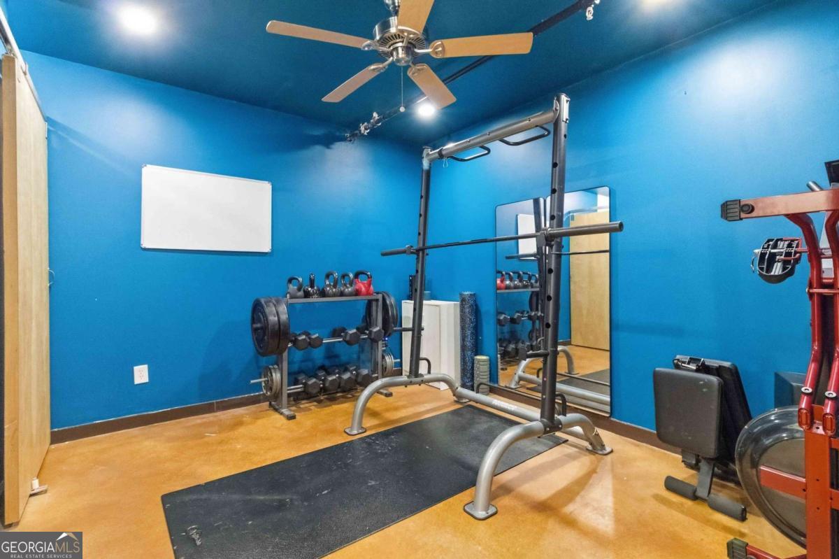 964 Dekalb AVE NE 110