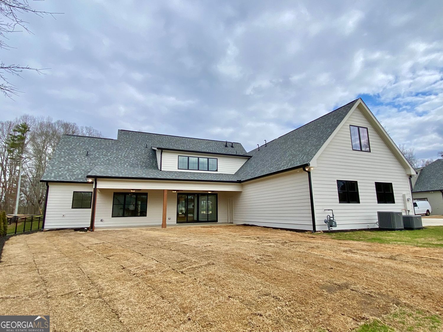 9220 Waldrip RD