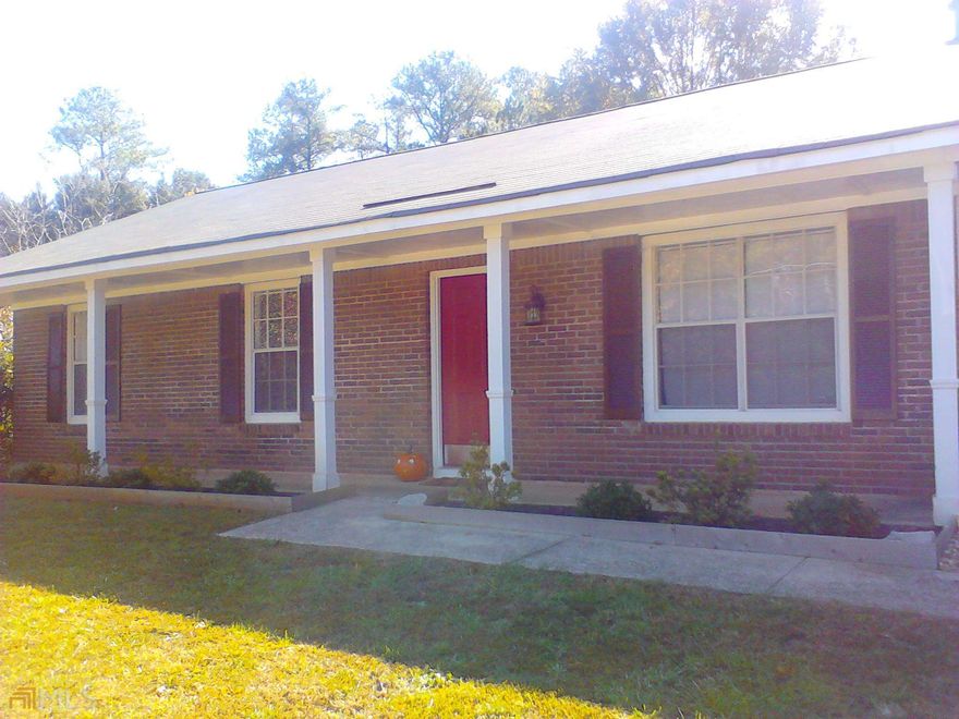 3 bed/2 bath ranch with a beautiful yard close to schools, shopping, restaruants and minutes from I-20. For information Call or TEXT 770-679-1770.