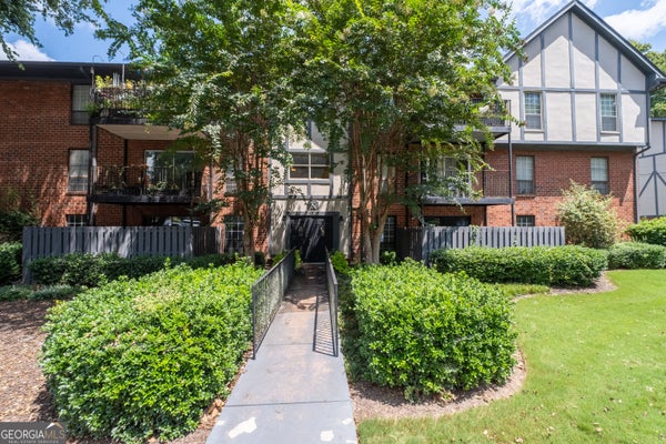 6851 ROSWELL RD APT K2, ATLANTA, GA 30328 - Image e2b3a2043a42f47be2f6190cd558d7a4/3987518108