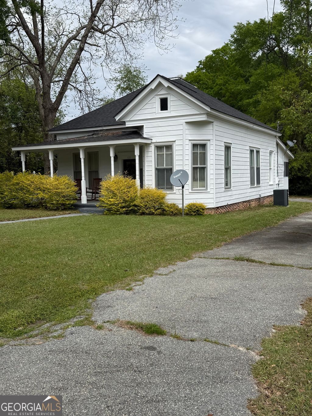 Photo of 125 CREIGHTON St, EASTMAN, GA 31023 (MLS # 10720508)