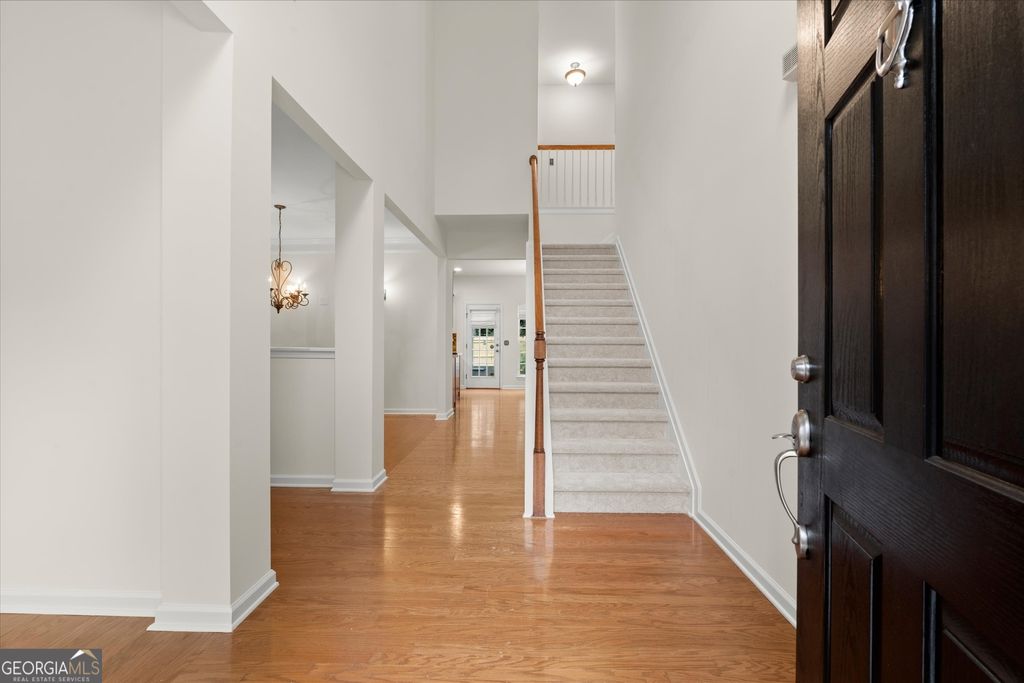 Photo of 433 Highlands Loop, Woodstock, GA 30188 (MLS # 10805052)