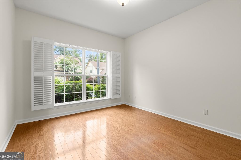 Photo of 433 Highlands Loop, Woodstock, GA 30188 (MLS # 10805052)