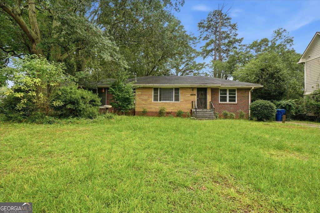 Photo of 2741 E Pharr Road NE, Atlanta, GA 30317 (MLS # 10822101)