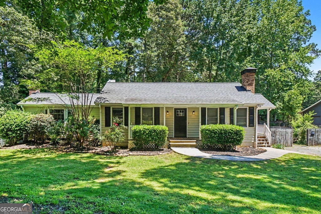 Photo of 3560 Hogan Drive NW, Kennesaw, GA 30152 (MLS # 10781122)