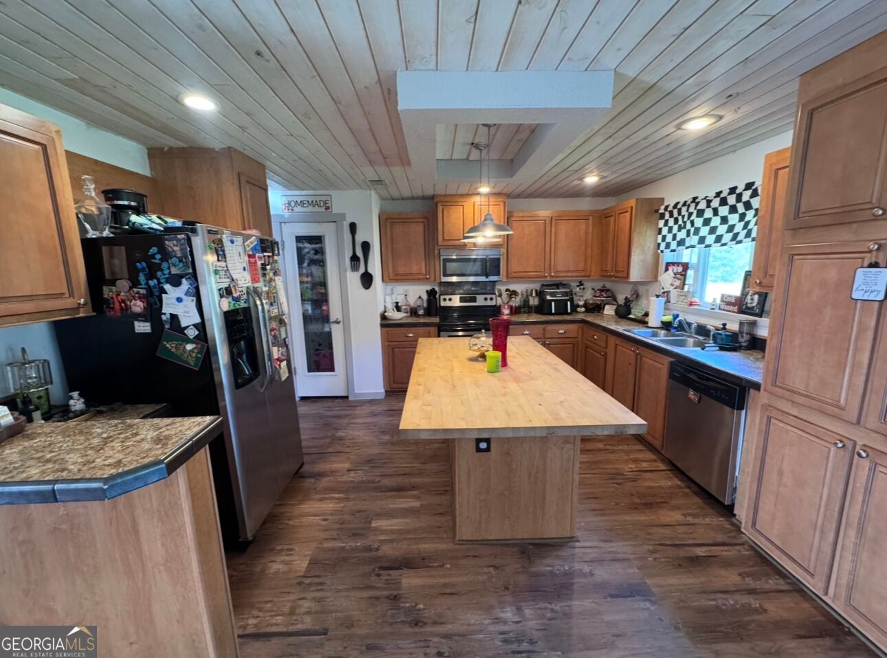11834 HWY 23