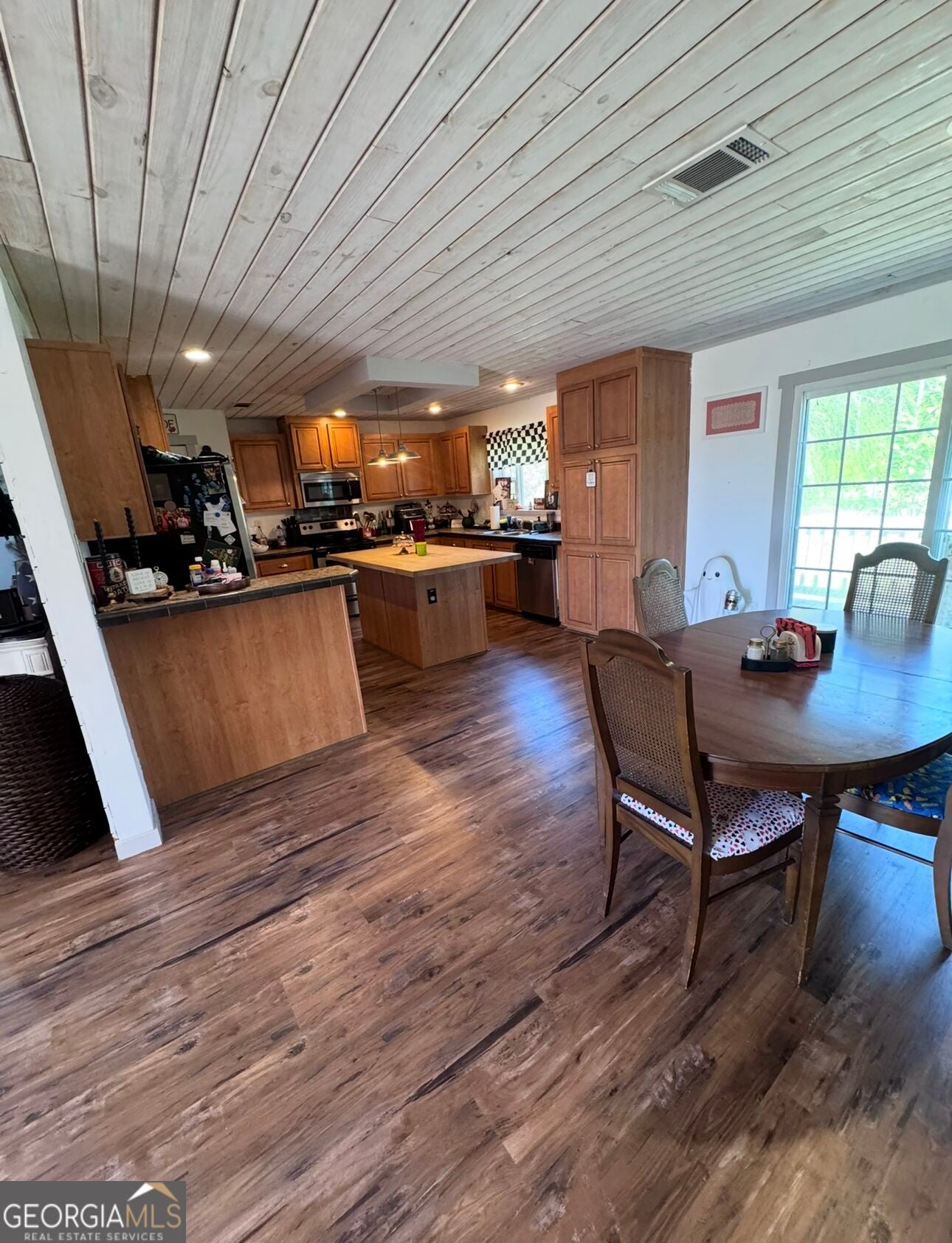 11834 HWY 23