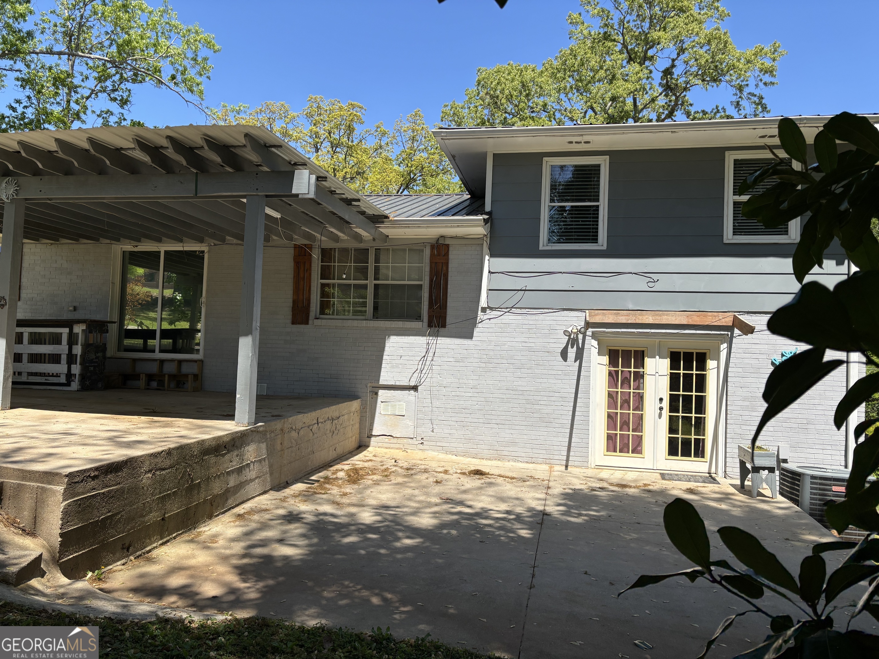 1322 Northwood CIR NE