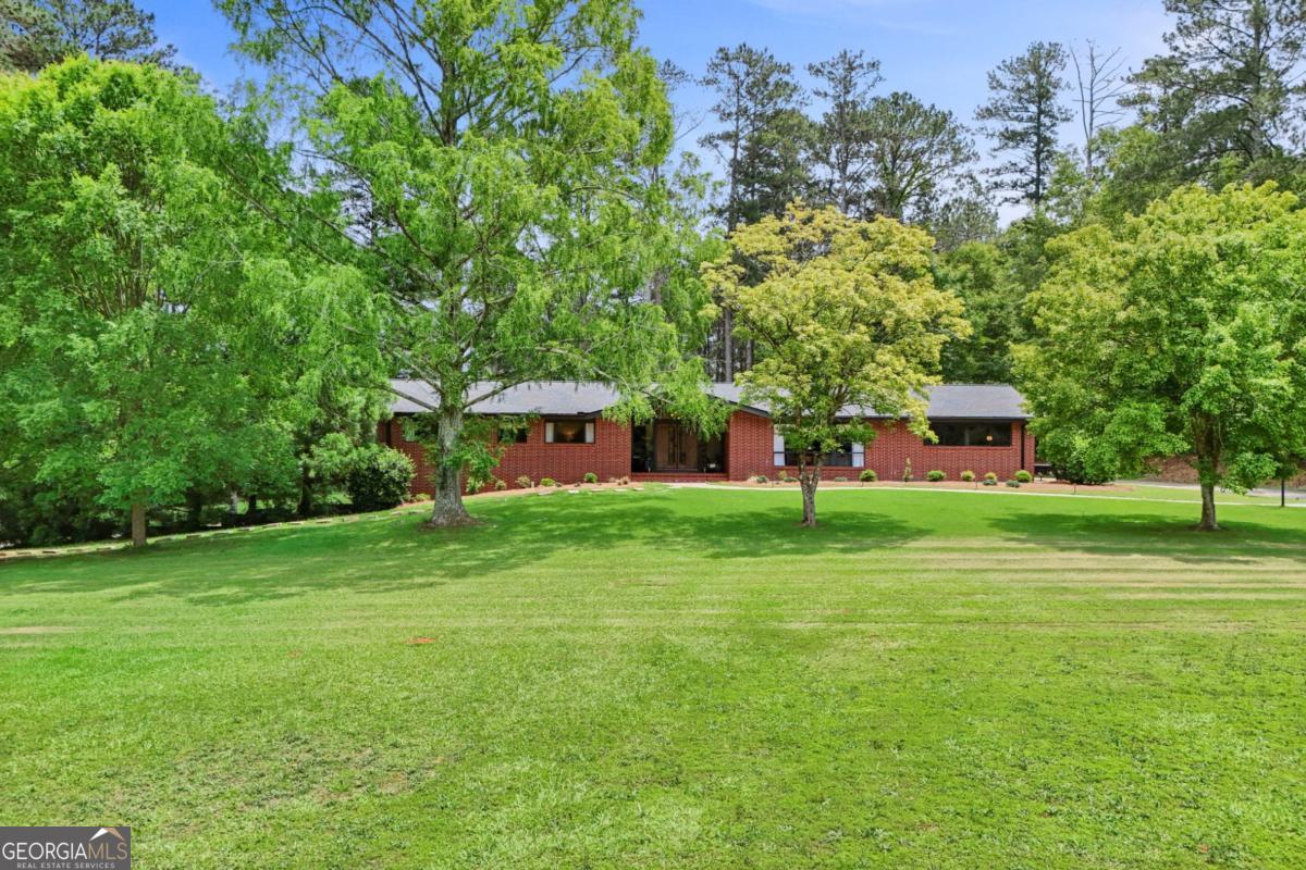 334 Luther Bailey RD