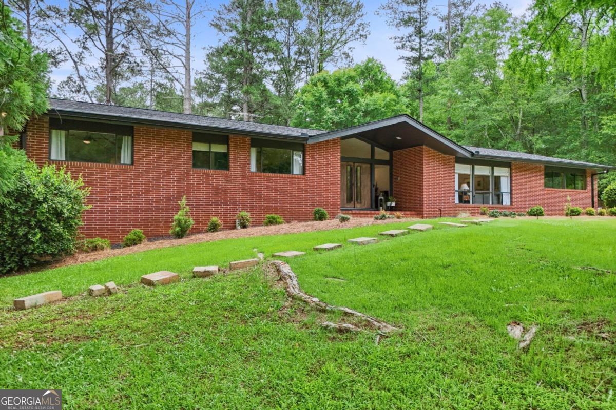 334 Luther Bailey RD
