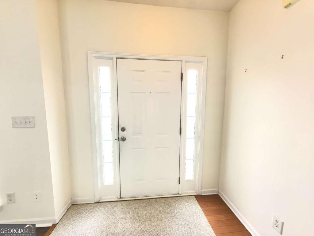 Photo of 619 Kenridge Way, Suwanee, GA 30024 (MLS # 10704656)