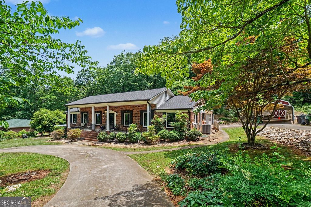 Photo of 10 Oriole Drive, Cartersville, GA 30121 (MLS # 10769375)