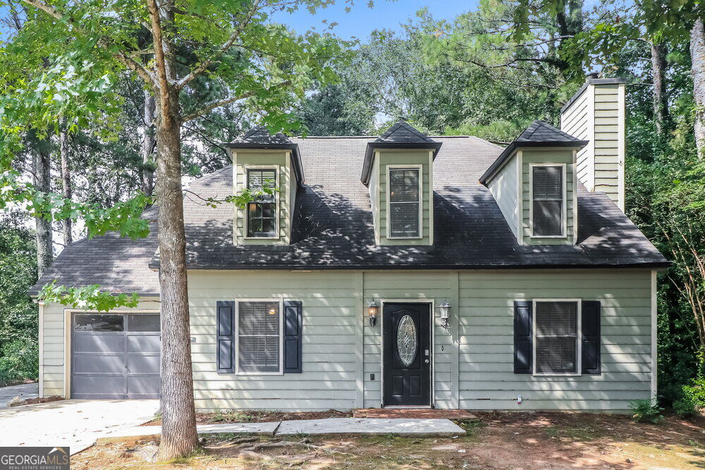 Photo of 4818 W McEachern Woods Drive, Powder Springs, GA 30127 (MLS # 10837406)