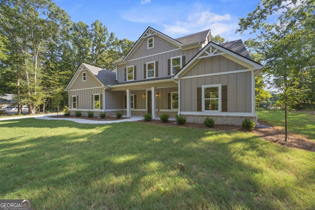 Photo of 546 Harbour Shores, Jackson, GA 30233 (MLS # 10856158)