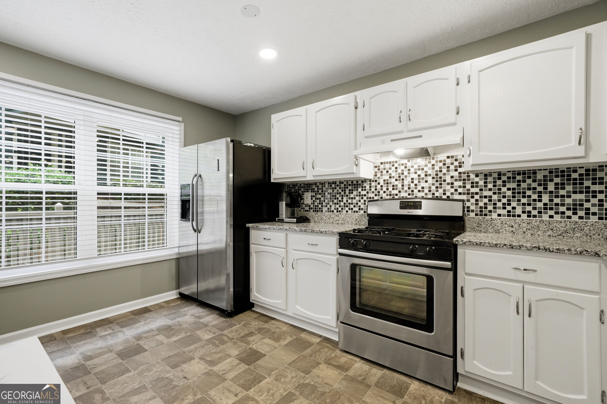 1355 N Crossing DR NE