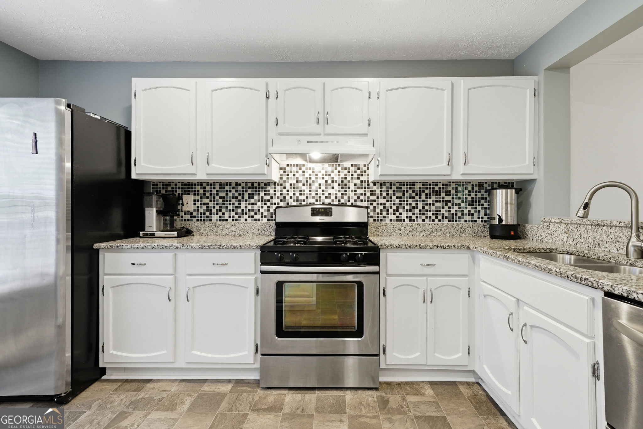 1355 N Crossing DR NE