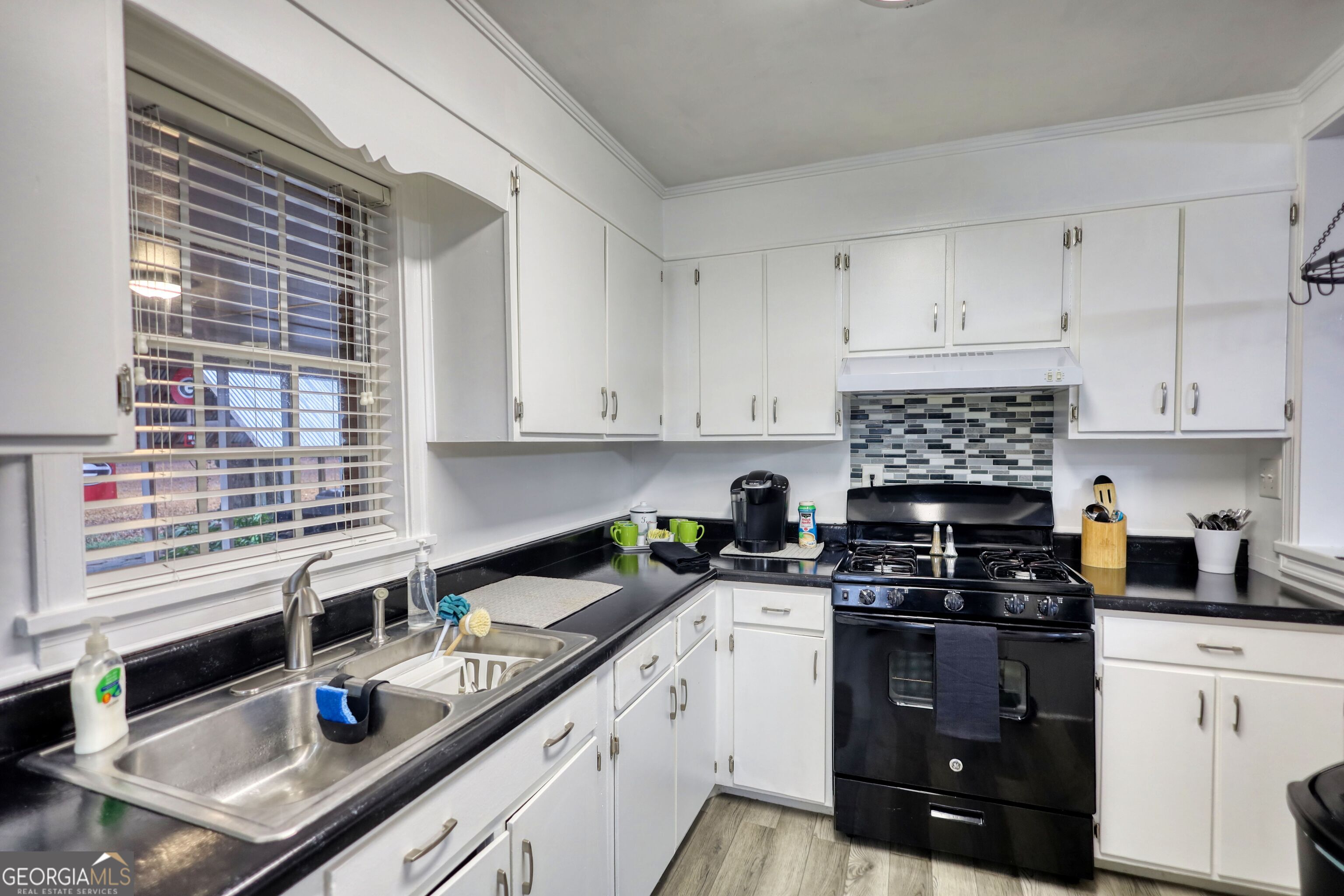 345 Jefferson River RD